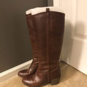EUC Lucky Brand Boots Sz 8